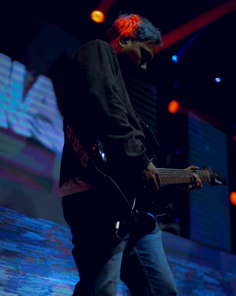 Armia and the shadows